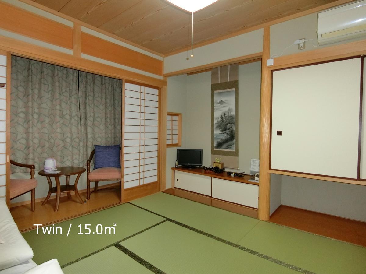 Ryokan Kyoraku Hotel Kyoto Buitenkant foto